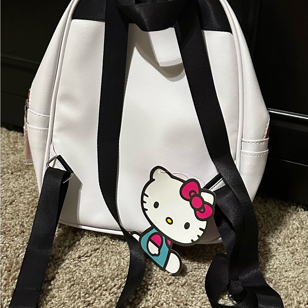 Sanrio Hello Kitty Mini Backpack - Picture 3 of 3